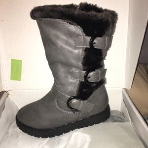 Brand new girls boots
